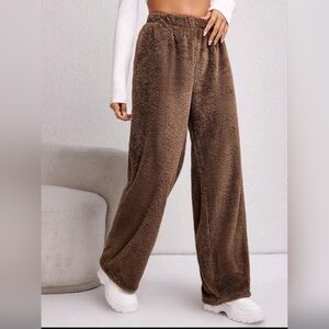SHEIN EZWear Solid Elastic Waist Flannel Pants